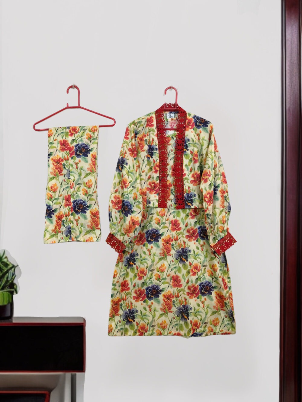 SC-0004 women’s two piece lawn printed lace work coaty with inner suit