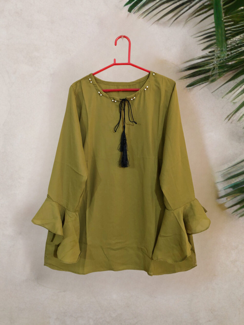 GC-0006 women’s georgette neck pearl with tussle frill sleeves top