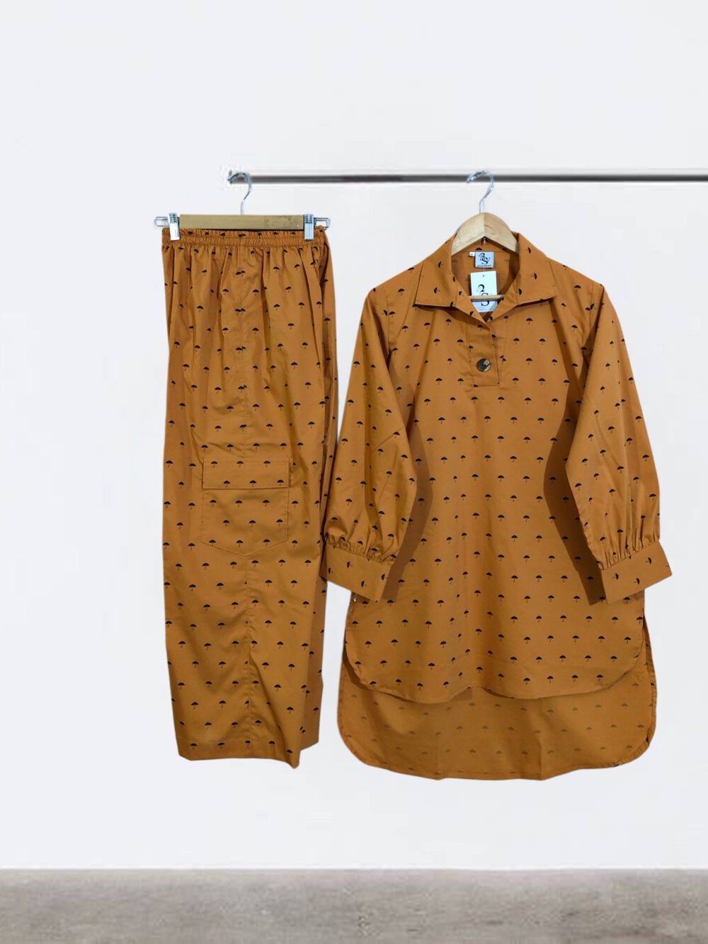 SC-0012 women’s two piece cotton printed tale top with pockets bell bottom suit