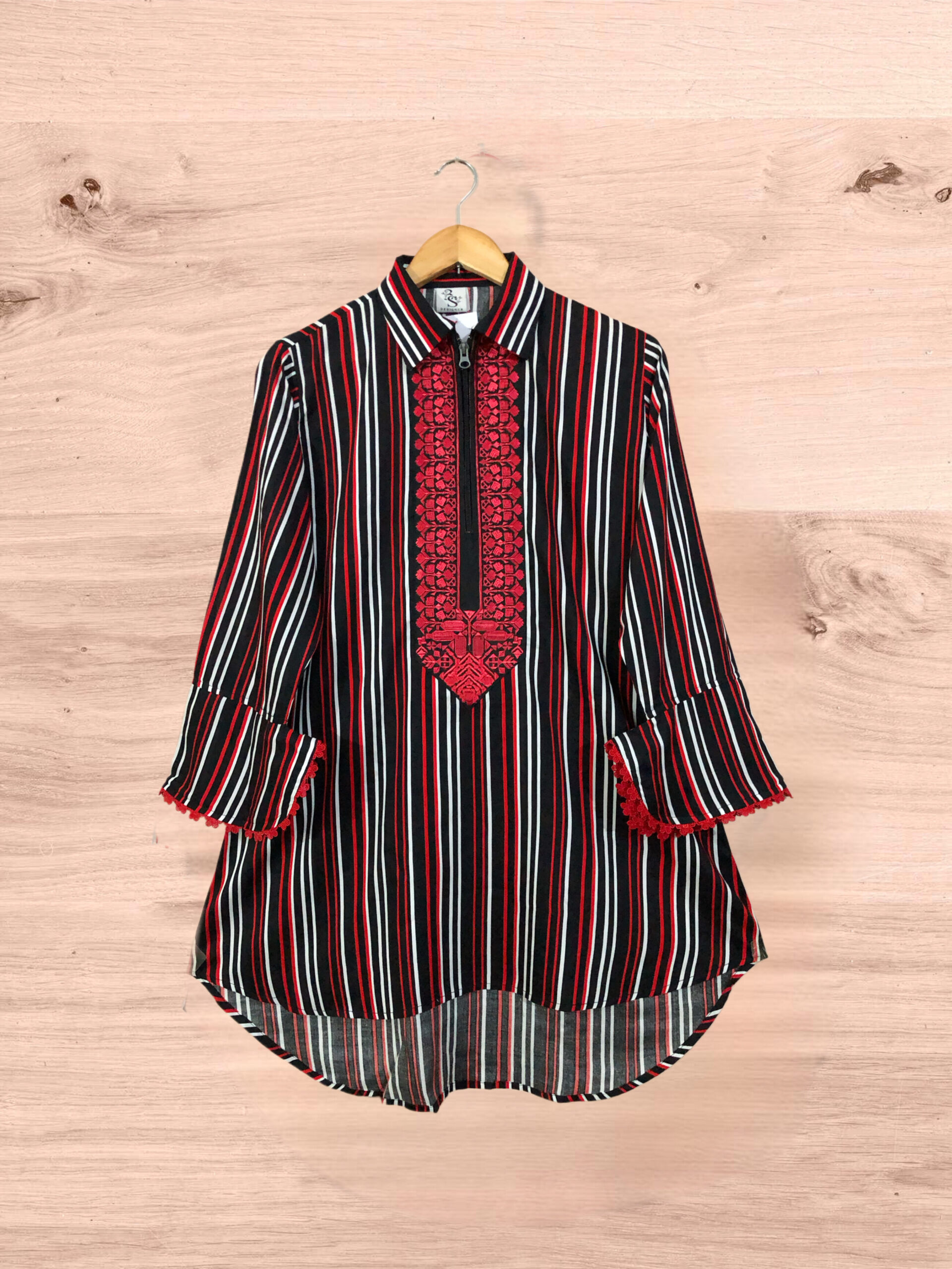 LC-0001 Women’s linen lining zip embroidered tale top