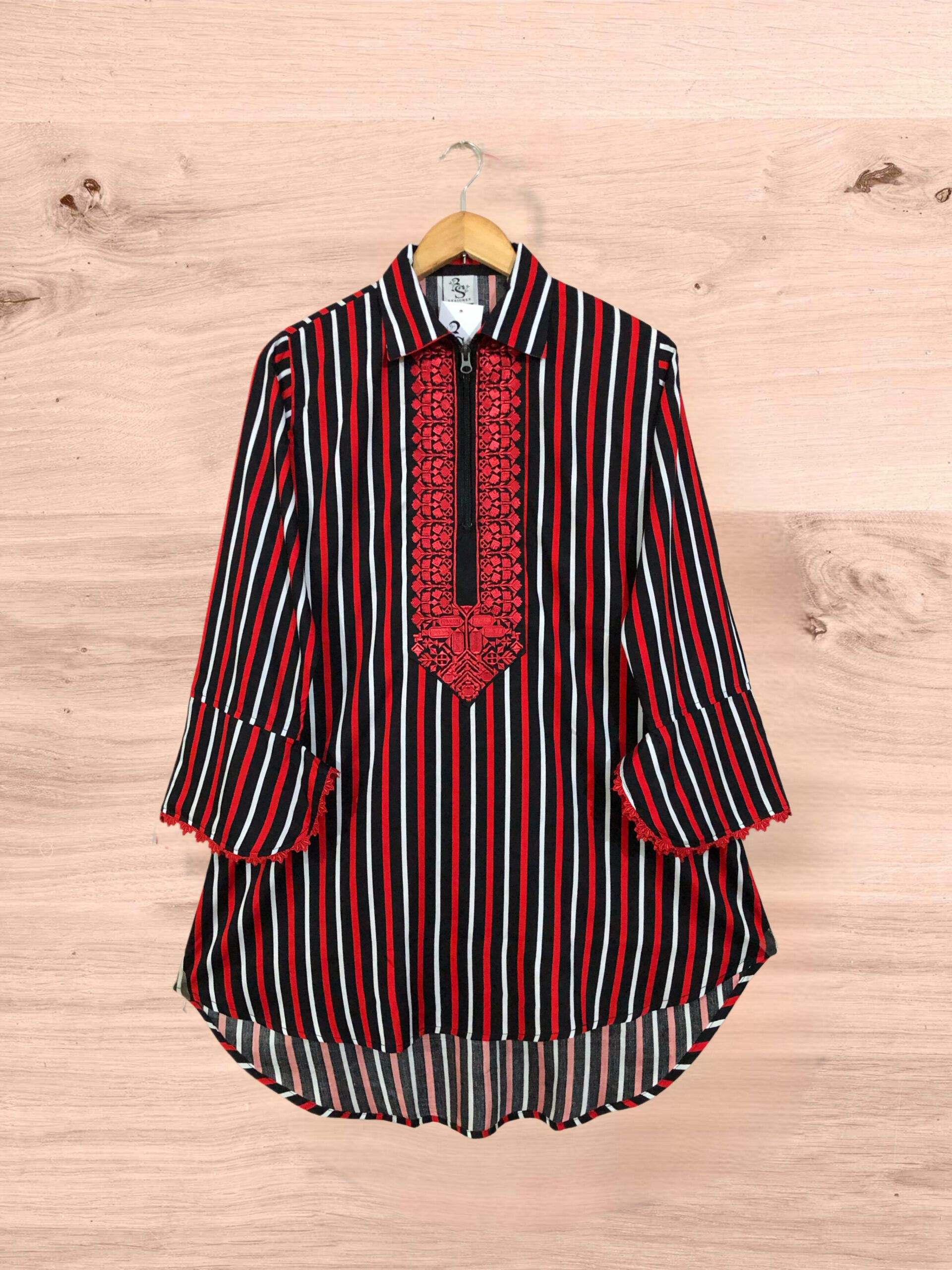 LC-0001 Women’s linen lining zip embroidered tale top - Image 2