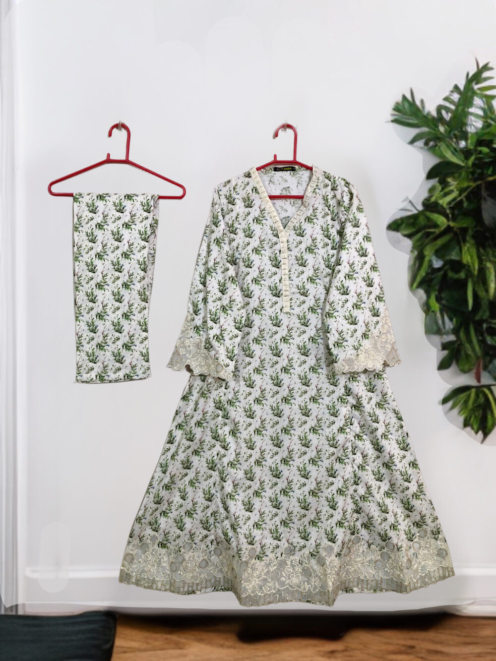SC-0013 women’s two piece lawn sleeves and border tissue embroidered long frock suit - Image 4