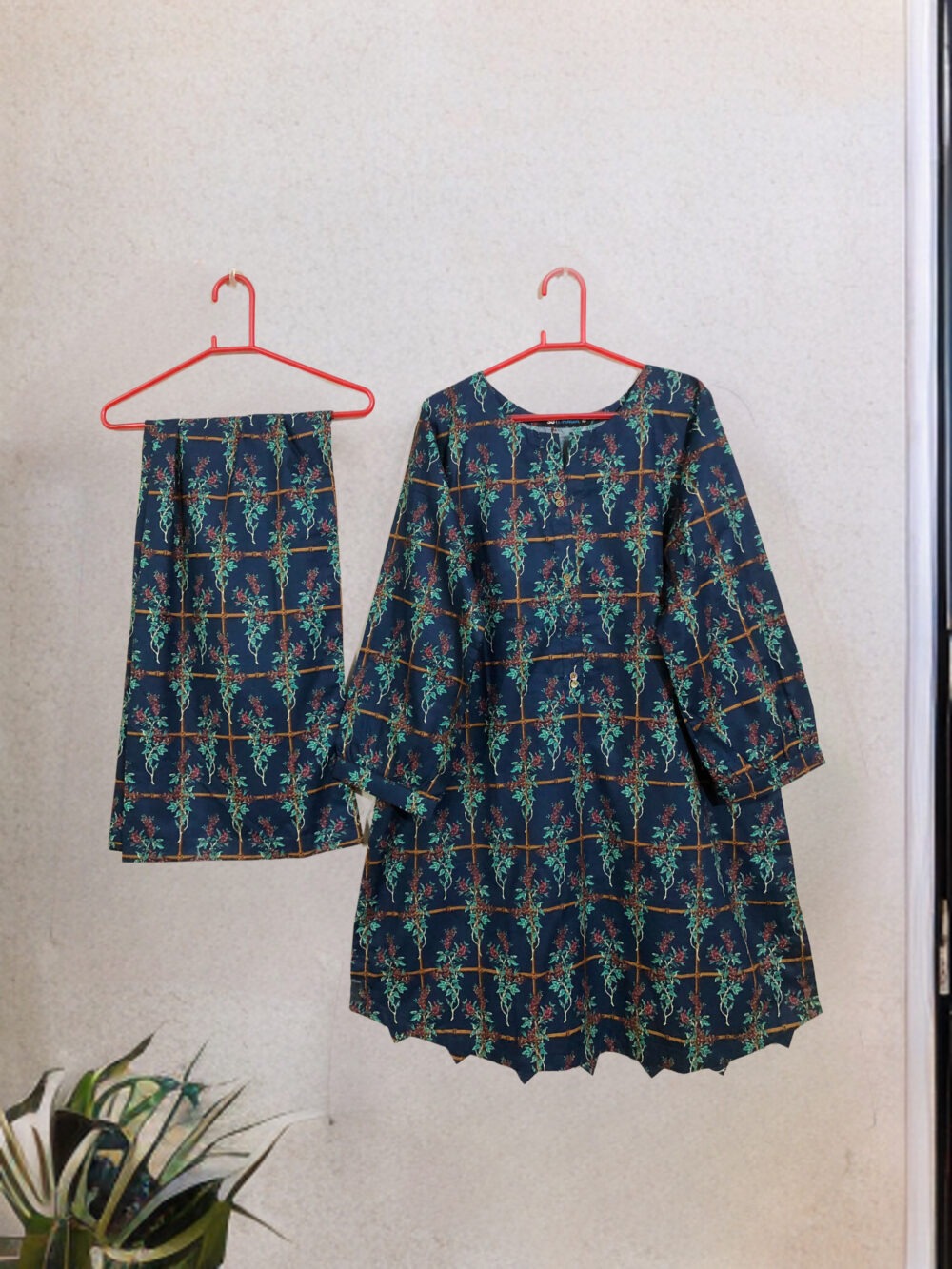 SC-0016 women’s two piece lawn printed front button round border palazzo suit - Image 2