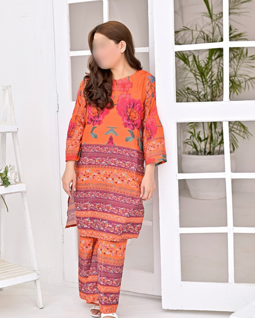 SC-0015 Women’s two piece swiss lawn printed kurti with palazzo suit - Image 4