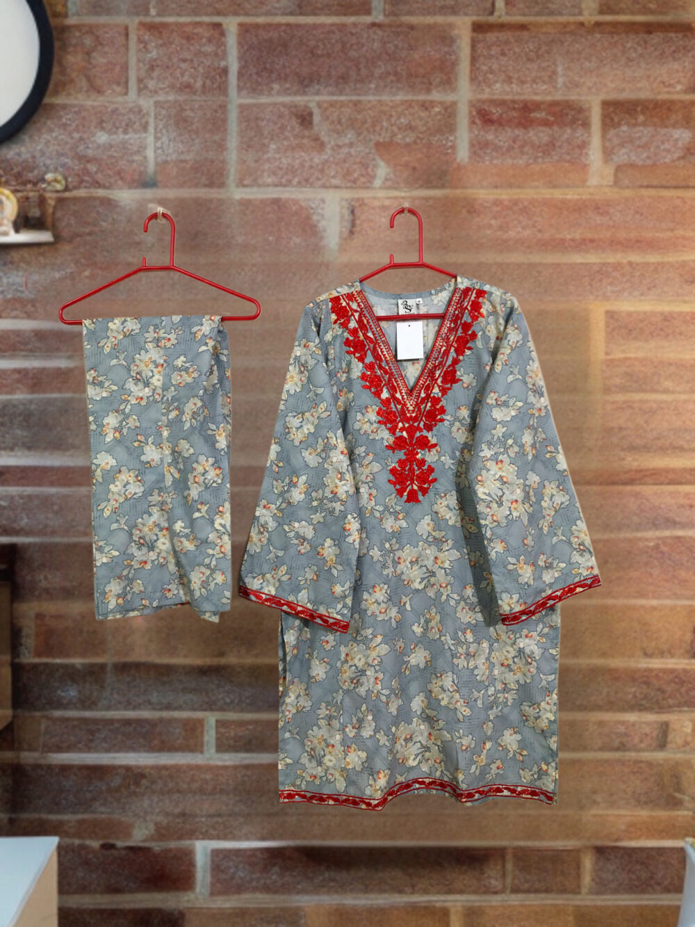 SC-0025 Women’s two piece lawn vneck embroidered kurti with bell bottom suit - Image 3