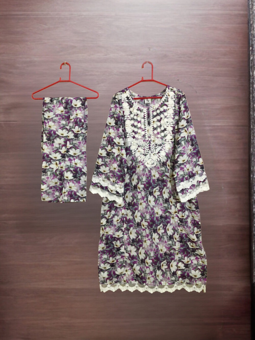 SC-0028 women’s two piece lawn front embroidered sleeves and border lace work suit - Image 3
