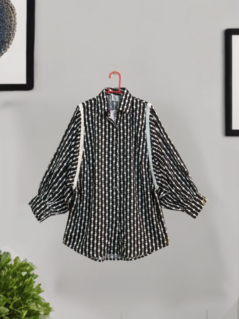 LC-0012 women’s linen front open lace work baggy sleeves top - Image 7