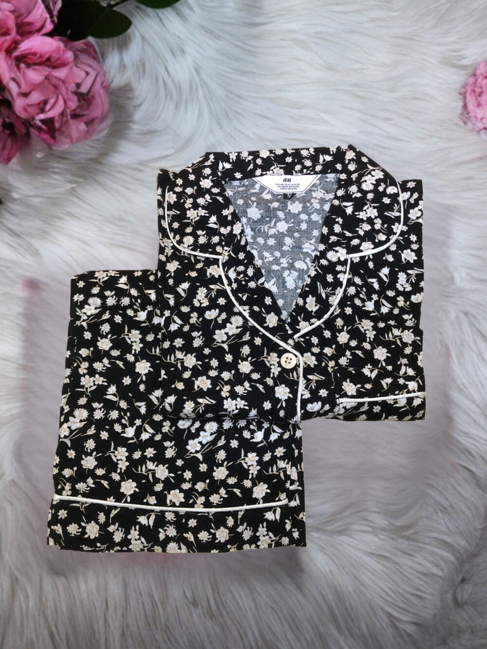 TC-0009 Women’s two piece linen night wear / pajamas suit - Image 2